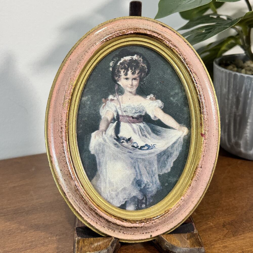 Vintage Oval Pink Gold Gilt Frame Little Girl Portrait Made in Italy Action